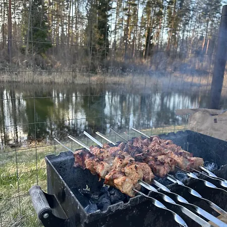 Grisli Glempings Gauja (Beverina)
